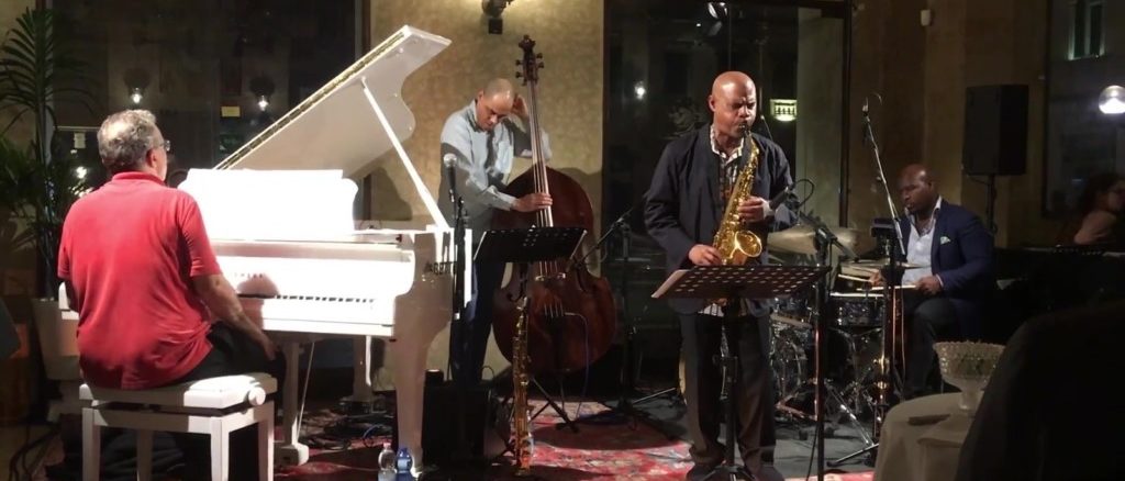 STEVE WILSON E WILSONIAN'S GRAIN Wilsonian’s Grain con Steve Wilson, Uri Cane, Ulysses Owens jr e Ugonna Okegwo